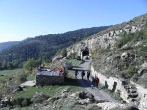 Xtrallusion photo library of independent, self-guided walking and sightseeing holidays in Italy. Pictures, images, photos and photographs taken along the way of this 1-day walking itinerary, to give you a visual impression of the day's walk.